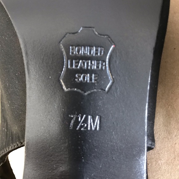 Dressbarn Black Heels 7.5 Strap Strapy Flower Sling - Picture 8 of 8